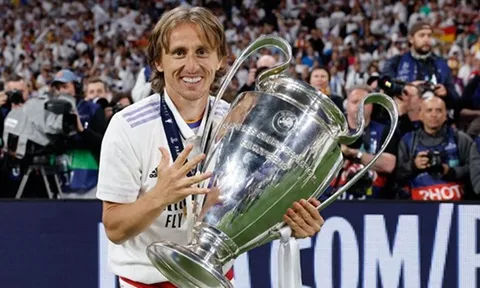CHÍNH THỨC! Real Madrid công bố bản hợp đồng mới