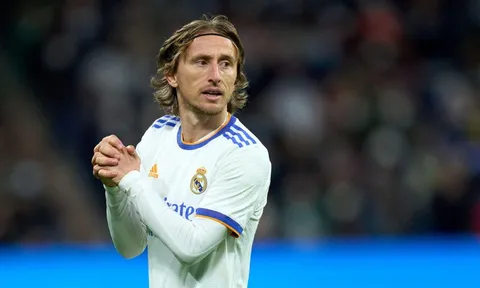 Xác nhận! Sau Benzema, tới lượt Modric chốt tương lai với Real