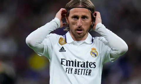 Modric khiến ông lớn Thổ Nhĩ Kỳ ngậm trái đắng