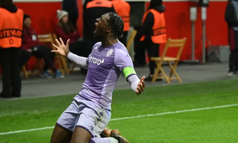 Monaco báo giá ngôi sao 25 tuổi cho M.U