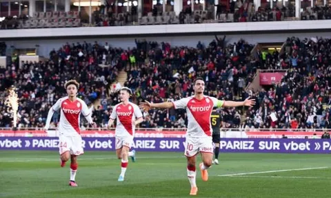Monaco hủy diệt PSG sau 45 phút, Ligue 1 giờ rất khó lường