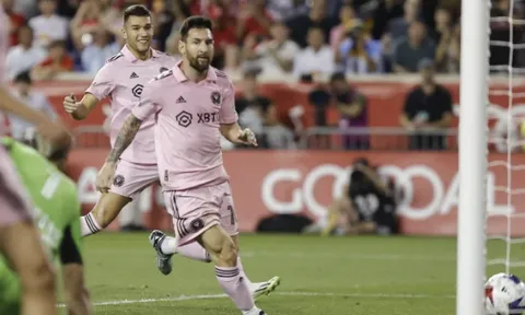 "Một phần nhỏ của giây là quá nhiều với Messi"