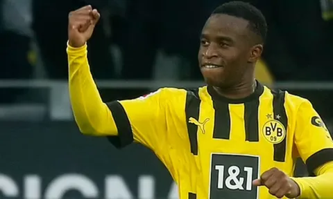 Dortmund giảm giá kịch sàn, M.U có thể chiêu mộ thần đồng 6 bàn/14 trận