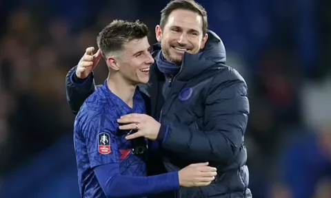 Người thắng kẻ thua của Chelsea khi Lampard trở lại