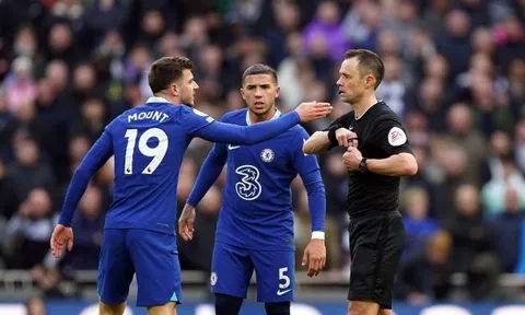 Cả Premier League săn đón, Chelsea được khuyên giữ chân 'cầu thủ phi thường'