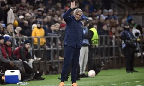 Thầy trò Mourinho để lại ấn tượng xấu