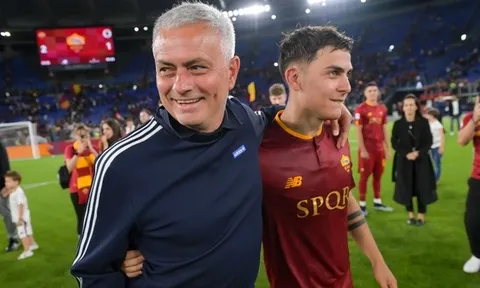 Mourinho cần đối tác chia lửa với Dybala