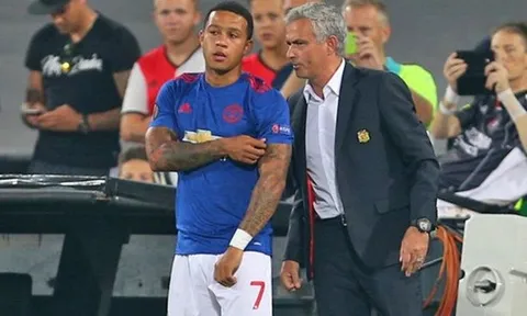 Mourinho đã giúp Ten Hag tìm ra giải pháp 0 đồng cho hàng công