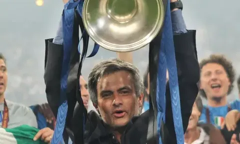 Mourinho khiến học trò choáng vì tài dự đoán như thần