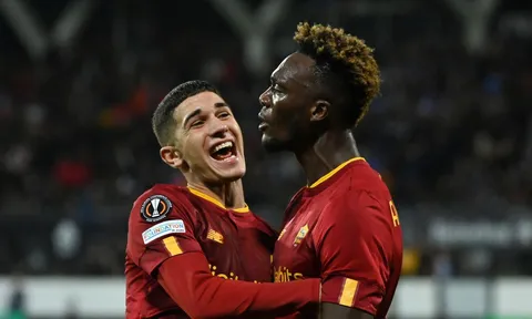 Mourinho nắm quyền tự quyết ở Europa League