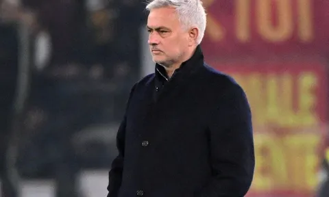 Mourinho tẩy chay truyền thông