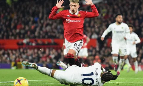 MU chờ lấy cúp với Erik ten Hag: Bệ phóng Lisandro Martinez