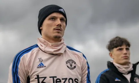 MU điền tên 3 tân binh vào đội hình Europa League