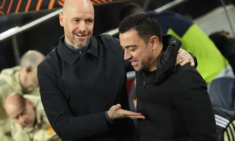 MU dùng 8 chuyên viên phân tích ở trận gặp Barca
