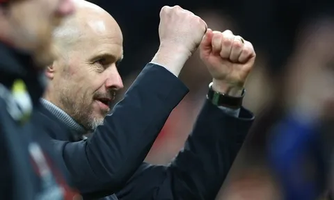 MU loại Barca khỏi châu Âu: Nguồn năng lượng Erik ten Hag