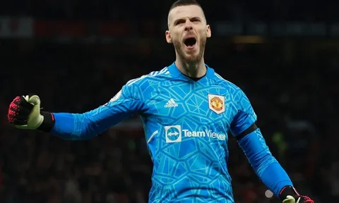 MU phải ra quyết định sớm với De Gea