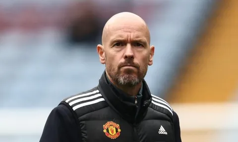 M.U nhắm 2 trung vệ thay Lindelof và Maguire