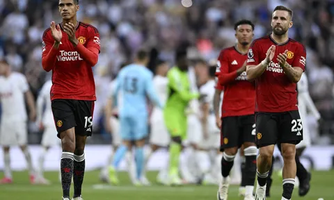 MU nhạt nhòa mùa giải mới: 3 vấn đề của Erik ten Hag