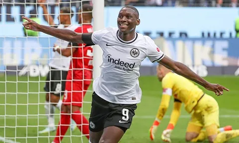 Mức phí khủng thương vụ Man Utd - Kolo Muani