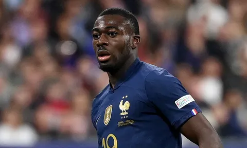 Mục tiêu Chelsea, Liverpool lên tiếng về tương lai