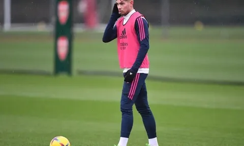 Mũi khoan Arsenal tạo cú sốc khiến Arteta phiền lòng