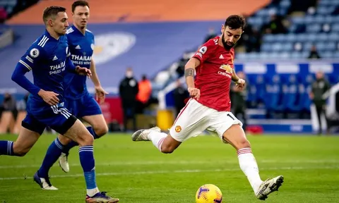 Nã đạn vào lưới Leicester, Bruno cân bằng kỷ lục của Cristiano Ronaldo