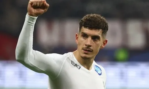 Napoli đủ sức vô địch Champions League?