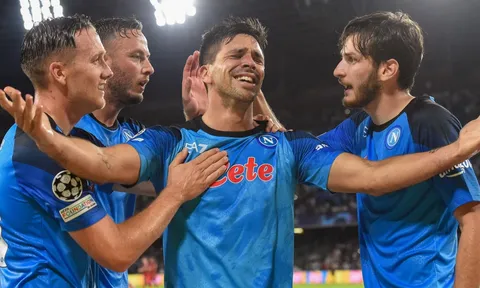 "Napoli không thi đấu như 1 đội bóng Ý"