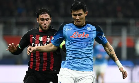 Napoli trả giá đắt sau trận thua Milan