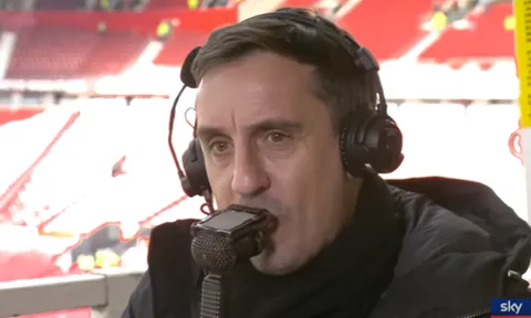 Gary Neville quan ngại về 2 tân binh của Man Utd