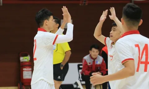 Thắng trận thứ 2, Việt Nam chắc suất dự VCK Futsal châu Á