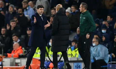"Nếu có cơ hội đến Man Utd, Pochettino hãy ra đi vào ngày mai"