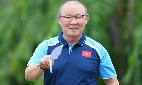 "Nếu Việt Nam không tiếp tục với ông Park thì trách nhiệm cho người kế tiếp rất lớn"