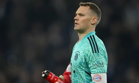Neuer gửi thông điệp đến Bayern Munich