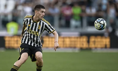 Newcastle khao khát sở hữu sao trẻ Argentina