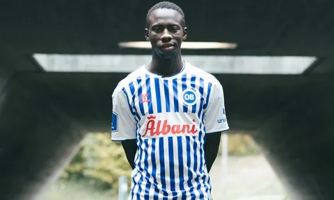 Newcastle tiến gần chữ ký của "Messi Gambia"