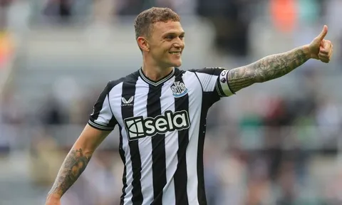 Newcastle trả lời Bayern vụ Trippier