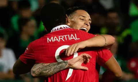 Man Utd mất 3 cầu thủ cho cuộc đụng độ với Barca