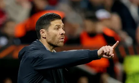 Ngả mũ trước Bayer Leverkusen