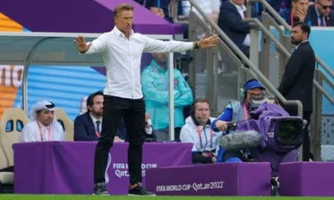 Ngả mũ trước Herve Renard