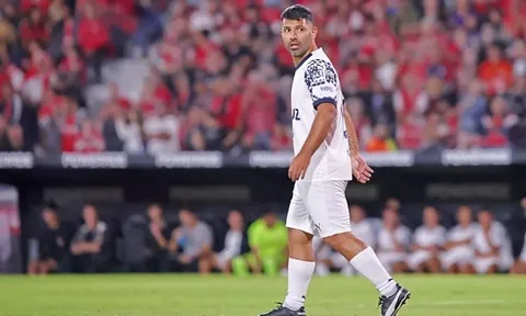 Ngày tái xuất gây chưng hửng của Aguero