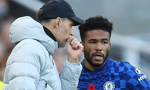 Nghệ thuật sắp đặt hoàn hảo, Tuchel nói luôn điều James tự ý làm trên sân