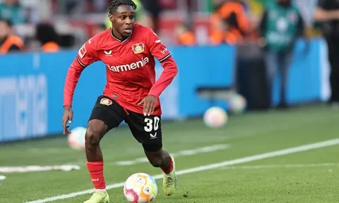 Ngôi sao đóng góp 17 bàn lên tiếng khi được Man Utd quan tâm