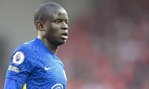 N'Golo Kante lại báo tin dữ với Chelsea
