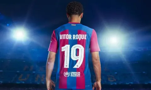 Người chọn Vitor Roque cho Barcelona
