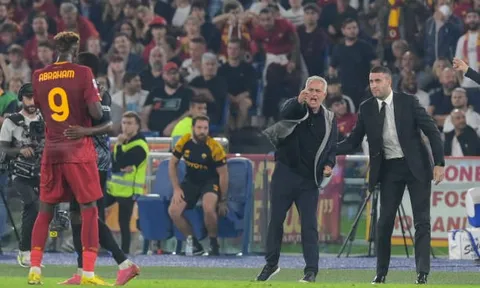 Người cũ M.U hóa tội đồ, Mourinho nhận thất bại trận derby