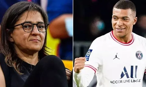 Người đại diện của Hakimi chỉ trích mẹ Mbappe