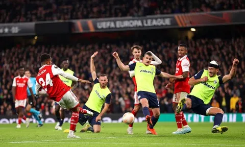 Người thắng kẻ thua ở Arsenal sau trận Brighton