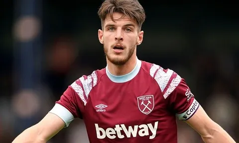 "Người thừa" trở thành chất xúc tác của Arsenal trong vụ Declan Rice