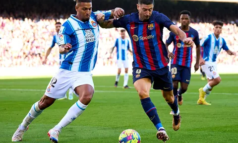 Nhận định bóng đá Espanyol vs Barca: Chào tân vương